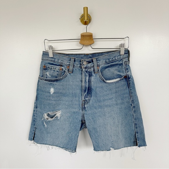 Levi’s • 501 Distressed Cut Off Denim Shorts - Picture 2 of 10